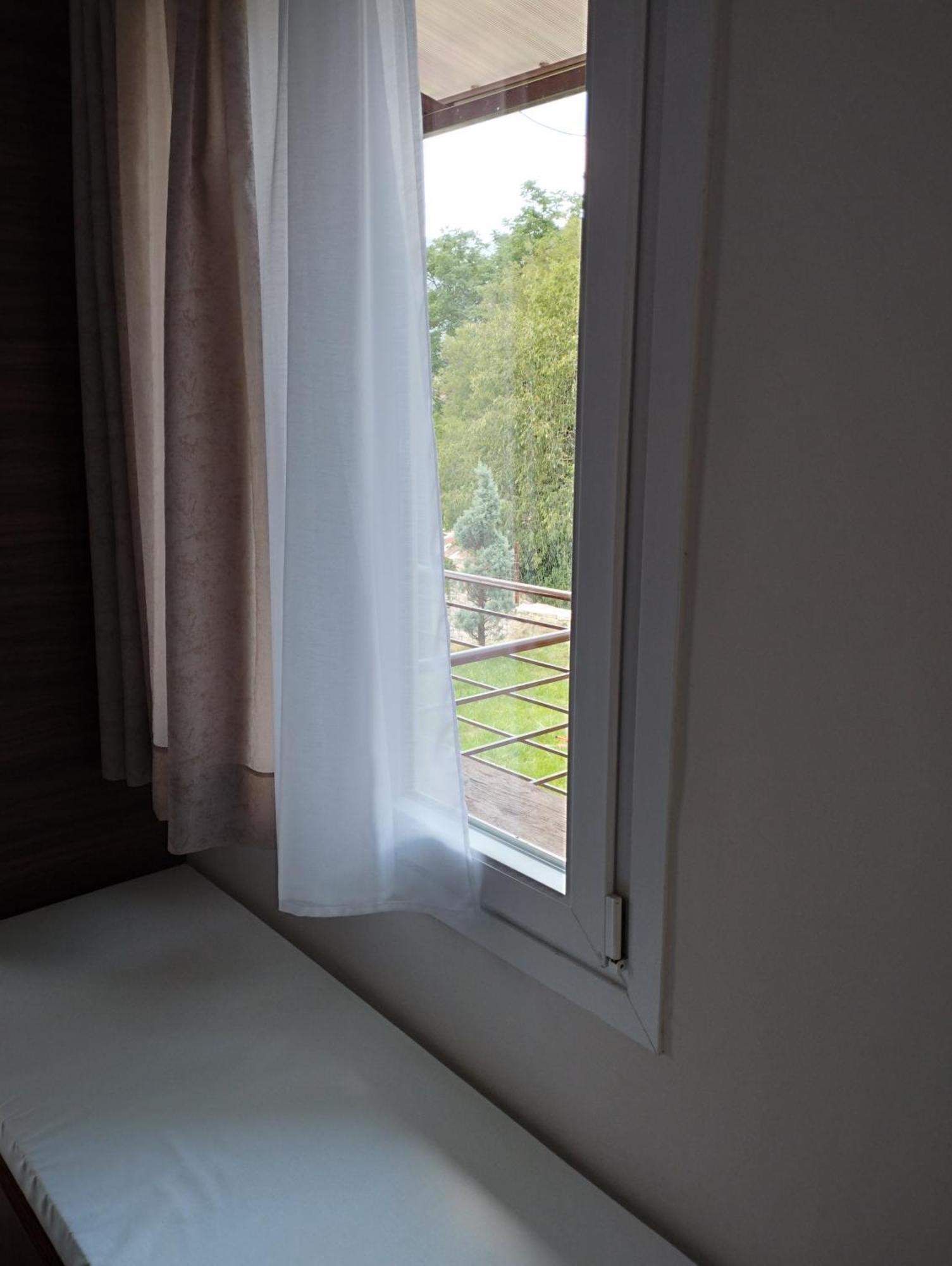 Εκαli Rooms Apartments Kalentzi Oda fotoğraf